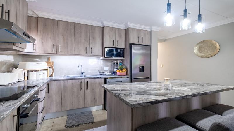 3 Bedroom Property for Sale in Burgundy Estate Western Cape